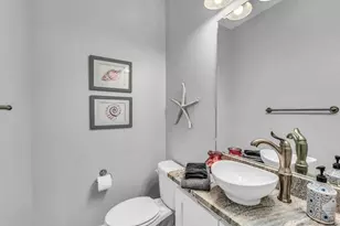 4415 Strand Ave, Crystal Beach, TX 77650 - Photo 11