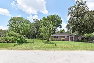 12622 Arp St, Houston, TX 77085 - Photo 3