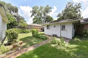 12622 Arp St, Houston, TX 77085 - Photo 21
