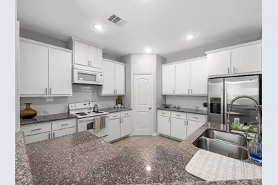 7718 Duncan Street, Houston, TX 77093 - Photo 3