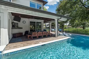 9 Charleston Street S, Sugar Land, TX 77478 - Photo 49