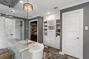 9 Charleston Street S, Sugar Land, TX 77478 - Photo 23