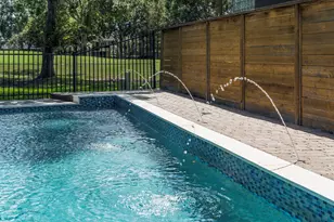 9 Charleston Street S, Sugar Land, TX 77478 - Photo 39