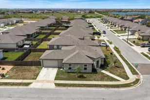 3138 Seawolf Dr, Corpus Christi, TX 78414 - Photo 37