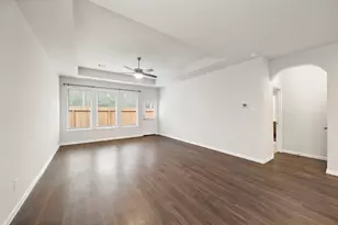 2603 Hoffman Ln, Conroe, TX 77304 - Photo 7