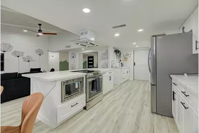 7310 Corta Calle Drive, Houston, TX 77083 - Photo 9