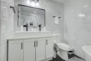 7310 Corta Calle Dr, Houston, TX 77083 - Photo 23