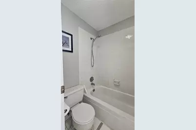 2750 Holly Hall Street #1811, Houston, TX 77054 - Photo 11