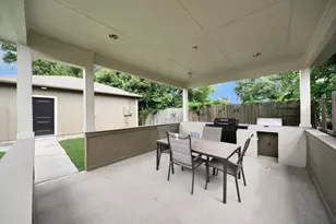 4723 Marietta Ln, Houston, TX 77021 - Photo 5