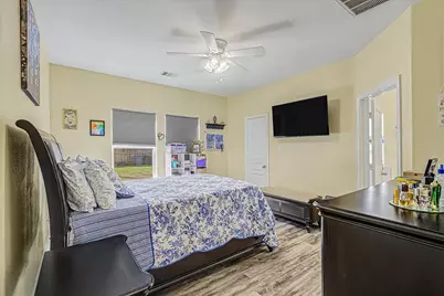 4914 Seaside Sparrow Lane, Baytown, TX 77521 - Photo 13