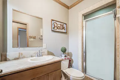 8123 Tareyton Lane, Houston, TX 77075 - Photo 11