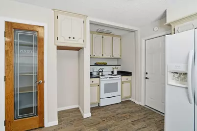 523 White Wing Court, Dickinson, TX 77539 - Photo 7