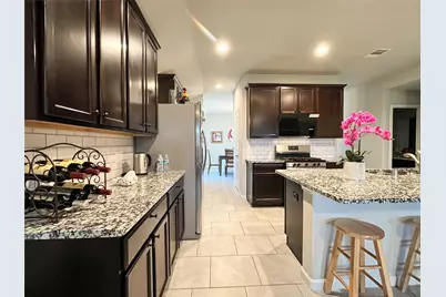 18318 Grayson Bluff Way, Richmond, TX 77407 - Photo 3