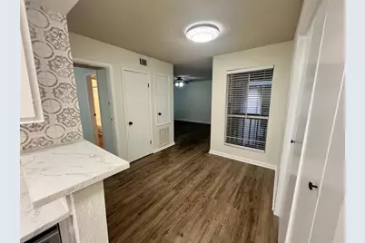 1500 Bay Area Boulevard #256, Houston, TX 77058 - Photo 5