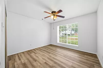 203 Wedgewood Court, Oak Ridge North, TX 77386 - Photo 29