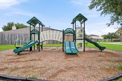 25450 Barmby Drive, Tomball, TX 77375 - Photo 31