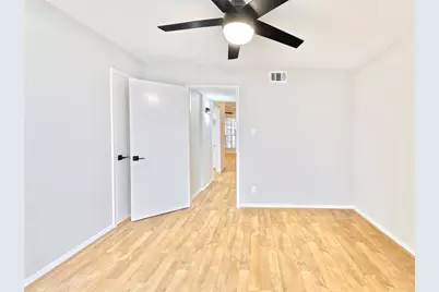 2507 Montrose Boulevard #49, Houston, TX 77006 - Photo 21