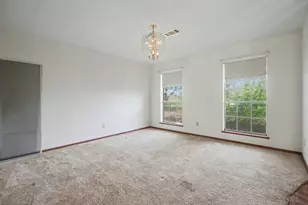 715 W League City Pkwy, League City, TX 77573 - Photo 5