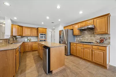 3316 Windfern Dr, Pearland, TX 77581 - Photo 7