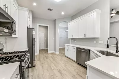 1518 Oleander Drive, La Marque, TX 77568 - Photo 7