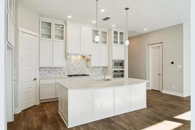 1705 Lindsey Ridge Drive, Houston, TX 77055 - Photo 19