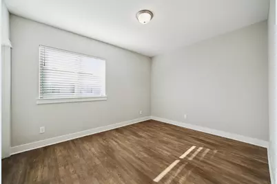 1705 Lindsey Ridge Drive, Houston, TX 77055 - Photo 31