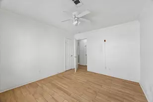 5119 Patrick Henry, Bellaire, TX 77401 - Photo 27