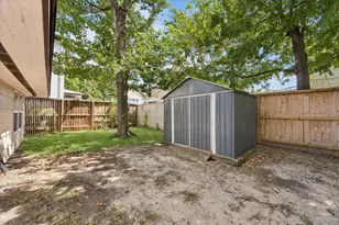 5119 Patrick Henry, Bellaire, TX 77401 - Photo 37