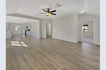 12830 E Greenwick Loop, Houston, TX 77085 - Photo 11