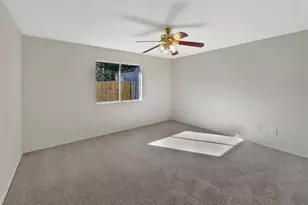 12830 E Greenwick Loop, Houston, TX 77085 - Photo 5