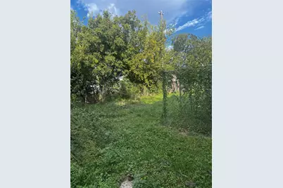 1502 Pleasantville Drive, Houston, TX 77029 - Photo 3