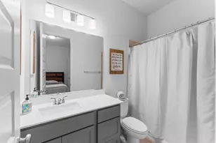 17163 Sandstone St, Conroe, TX 77302 - Photo 9