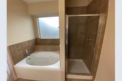 4903 Summer Ridge Drive, Conroe, TX 77303 - Photo 15