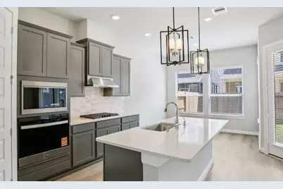 2302 King Mackerel Drive, Kemah, TX 77565 - Photo 1