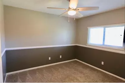 15815 Pilgrim Hall Drive, Friendswood, TX 77546 - Photo 9