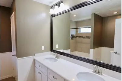 15815 Pilgrim Hall Drive, Friendswood, TX 77546 - Photo 7