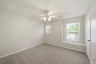 6611 Green Pear Ln, Houston, TX 77049 - Photo 11
