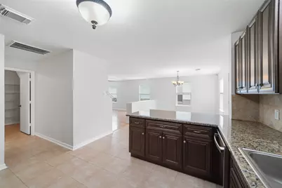 6611 Green Pear Lane, Houston, TX 77049 - Photo 7