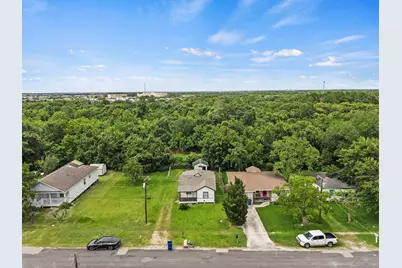 6414 Woodrow Street, Texas City, TX 77591 - Photo 25