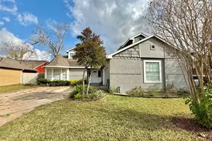 11910 Green Glade Dr, Houston, TX 77099 - Photo 1
