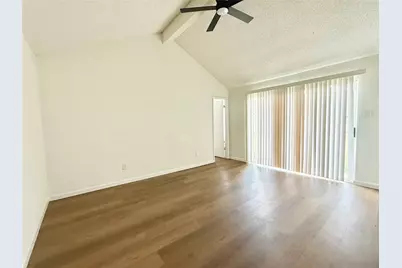 11910 Green Glade Drive, Houston, TX 77099 - Photo 13