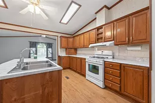 421 Dove Creek Dr, Coldspring, TX 77331 - Photo 19