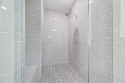 6330 Paddington Bend Drive, Houston, TX 77008 - Photo 13