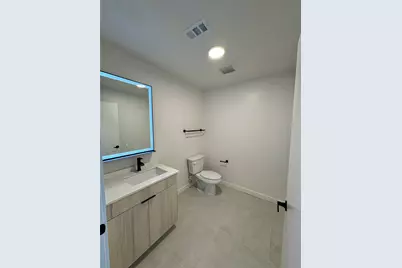 2623 Keene Street #0101, Houston, TX 77009 - Photo 13