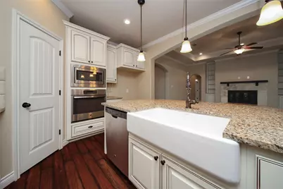 317 Ridgelake Scenic Drive, Montgomery, TX 77316 - Photo 13