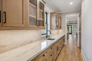 1522 Thornton Rd, Houston, TX 77018 - Photo 11