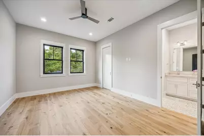 1522 Thornton Road, Houston, TX 77018 - Photo 21