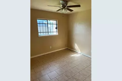 15607 Summer Briar Court, Missouri City, TX 77489 - Photo 11