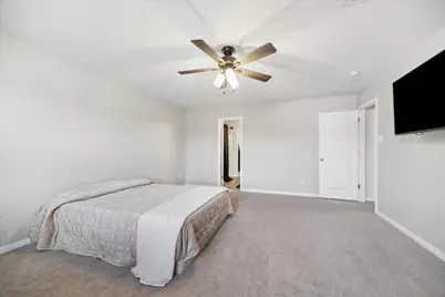 15519 Taylorcrest Drive, Conroe, TX 77306 - Photo 9
