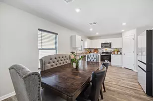 15519 Taylorcrest Dr, Conroe, TX 77306 - Photo 5